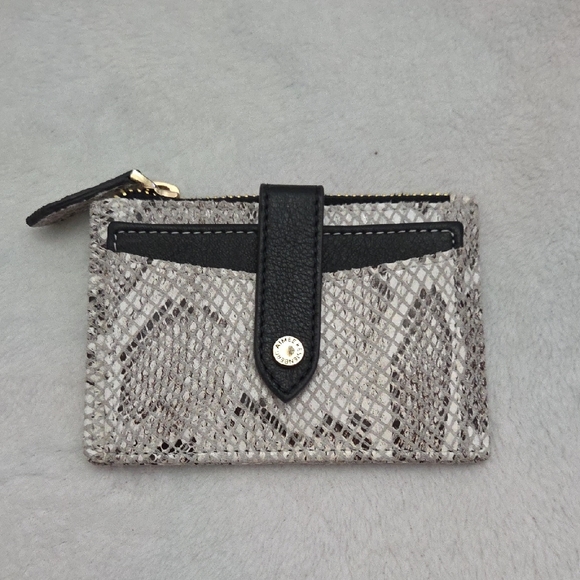 Aimee Kestenberg Gray Snakeskin Card Holder Nwot - Picture 1 of 5
